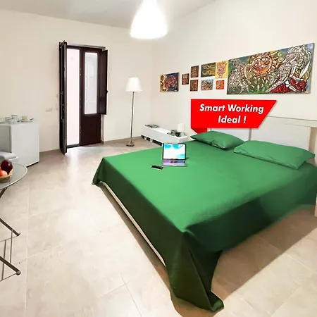 Apartment Casa Mariolina, Brand New Refurbished 2 Bed In The Historical Center Syracuse